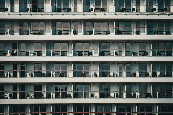Comment choisir une croisière qui propose des cours de chant choral en mer Baltique?